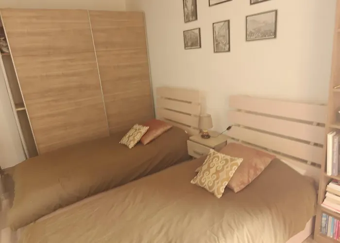 Private Room With Shower En-Suite And Terrace